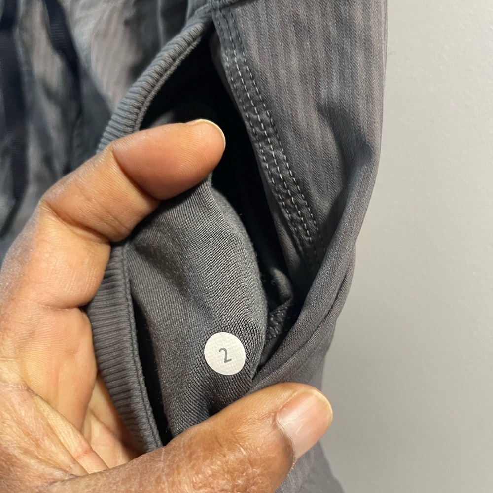 Gray Drawstring Cargo Pants Lululemon Dance Studio The Drawstring Is Missing - Picture 4 of 7